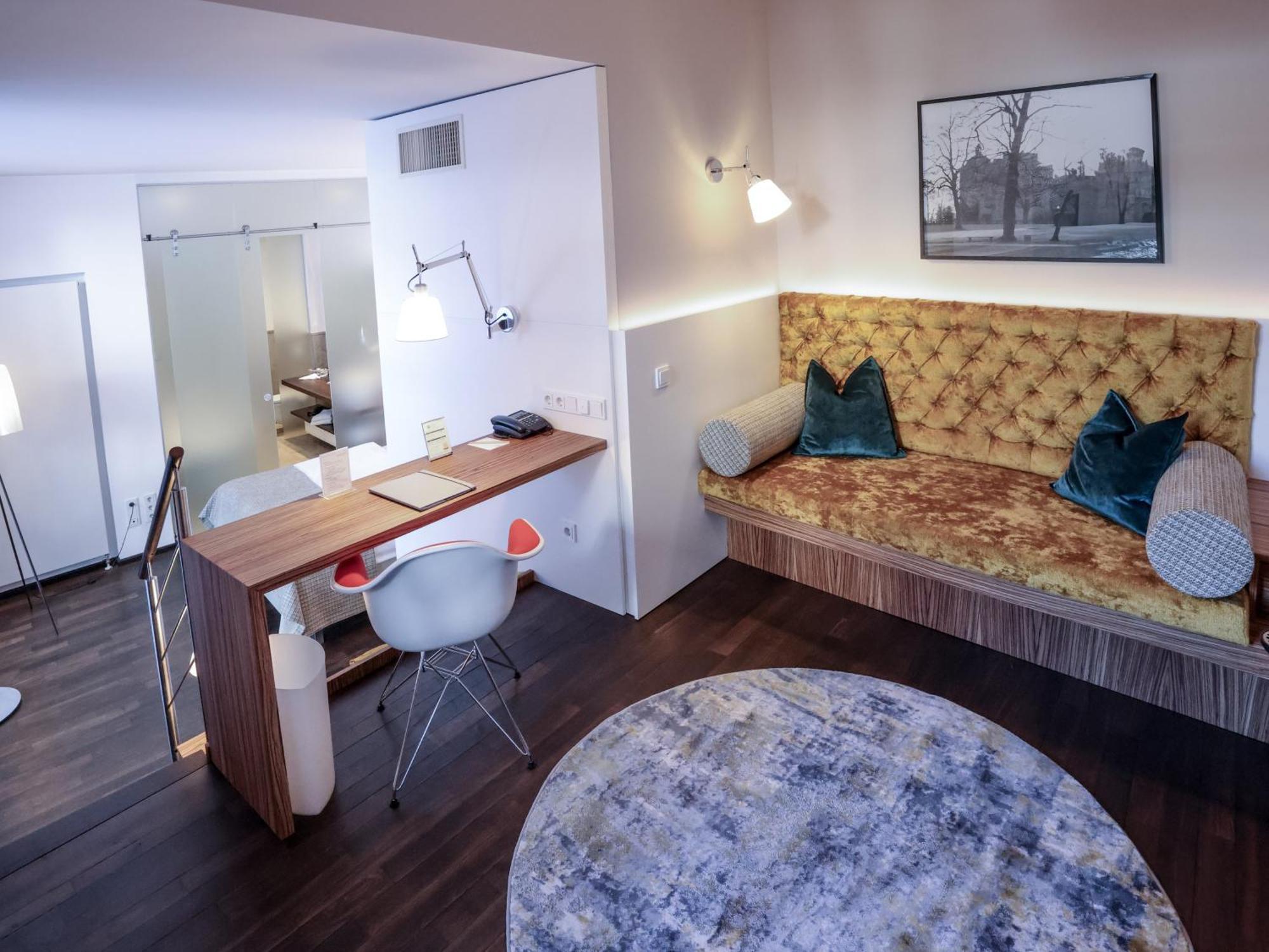 Arthotel 4*